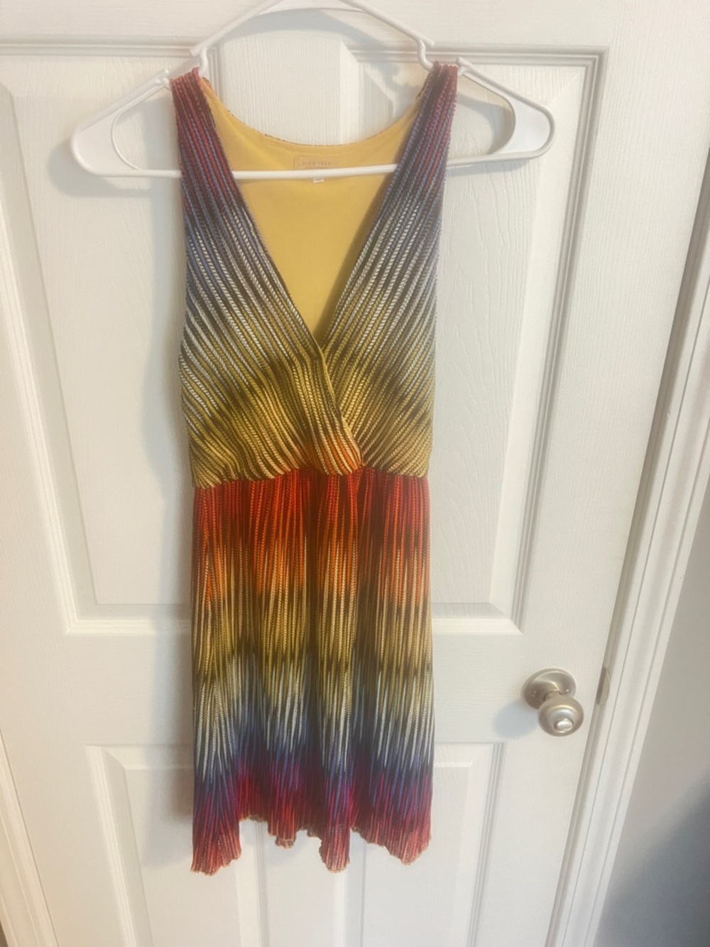 Piko 1988 Sleeveless V-Neck Pleated Midi Dress in Yellow, Red, Blue, Purple